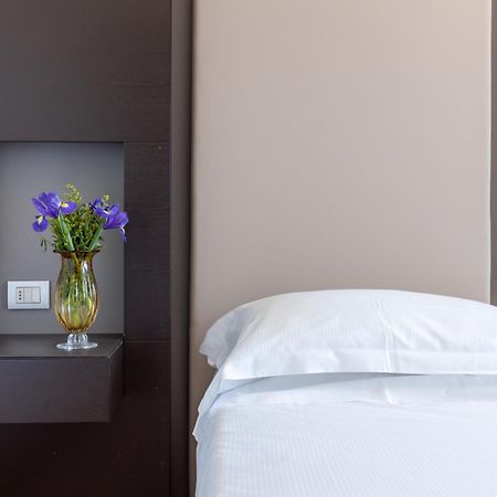 Wall Art Hotel & Residence Prato  Esterno foto