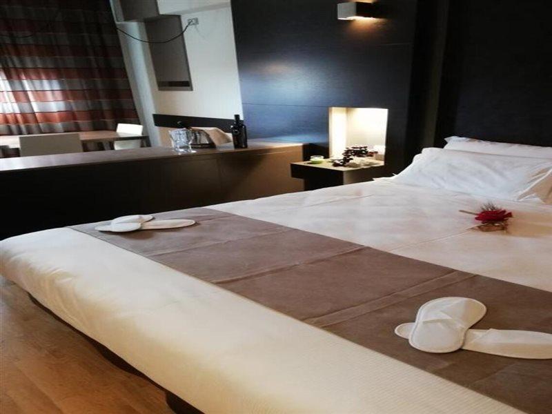 Wall Art Hotel & Residence Prato  Esterno foto