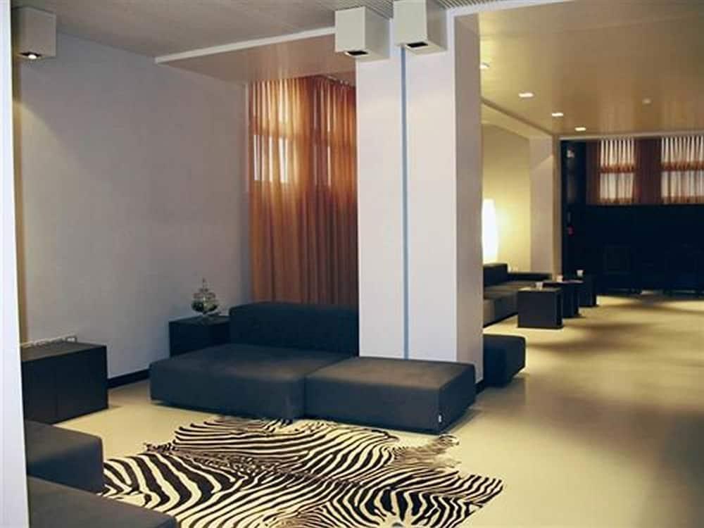 Wall Art Hotel & Residence Prato  Esterno foto