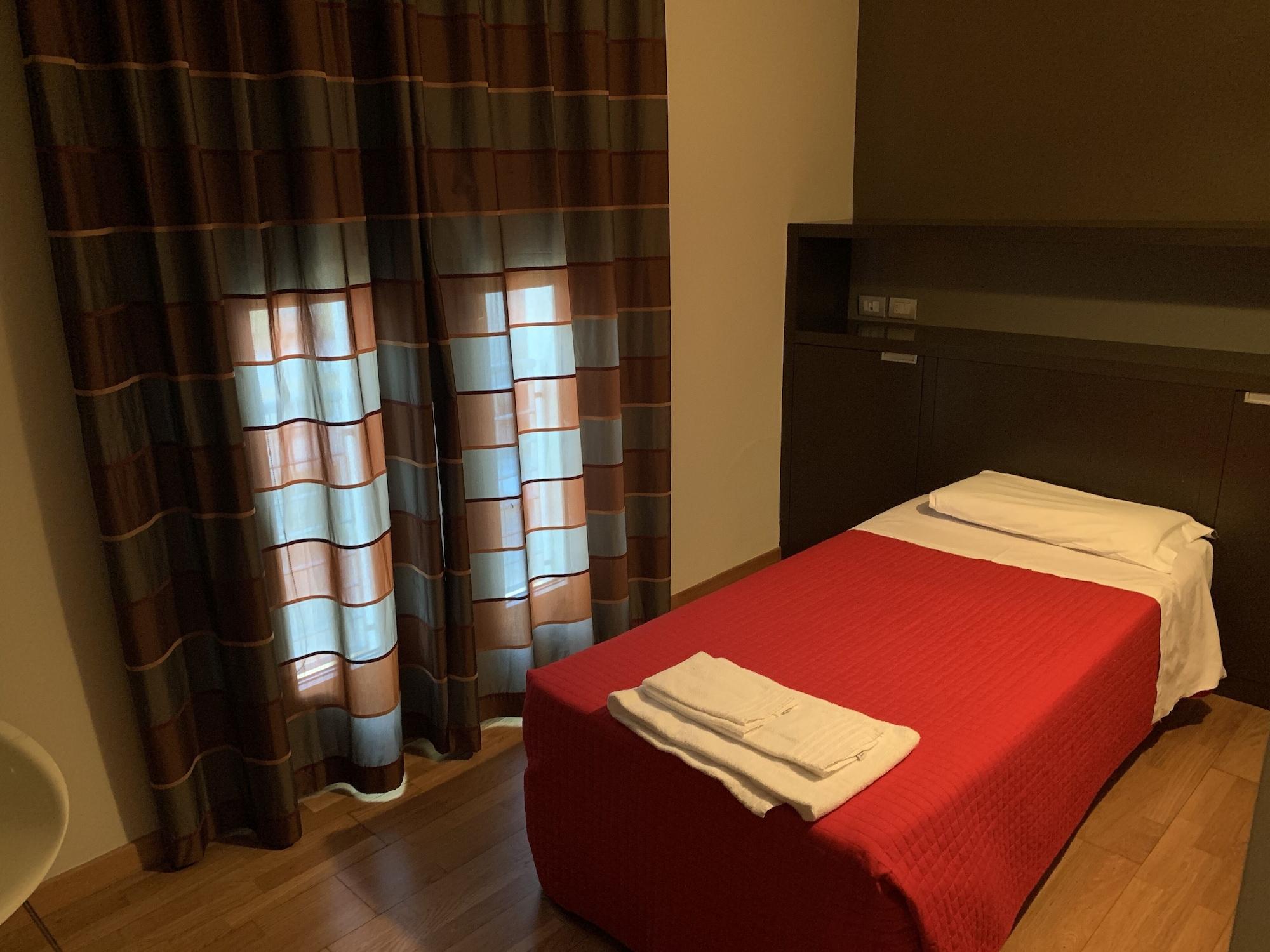 Wall Art Hotel & Residence Prato  Esterno foto